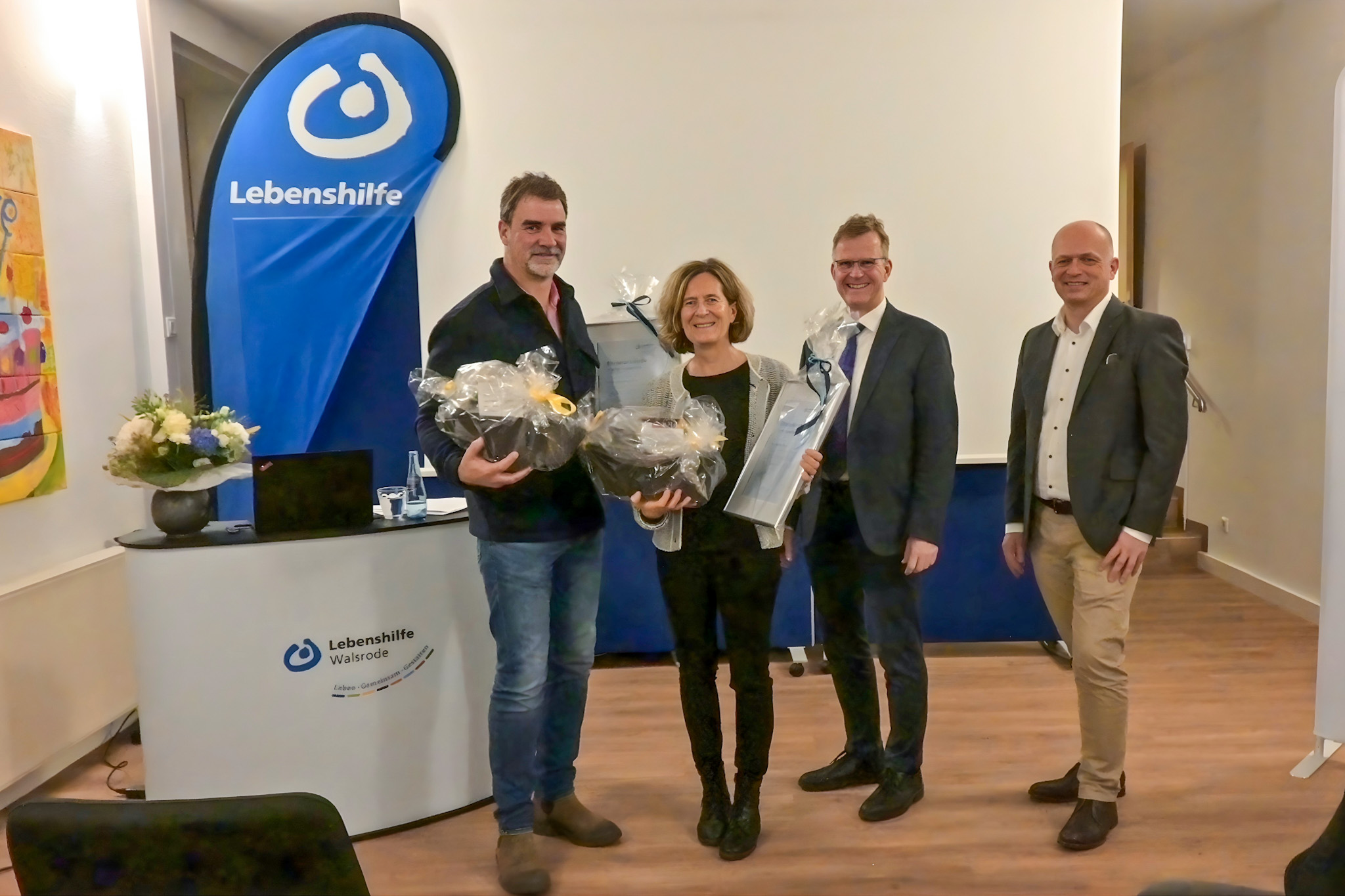 Lebenshilfe Walsrode ehrt zwei Vorstandsmitglieder für 25 Jahre Engagement