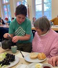 Wenn beeinträchtigte Menschen Menschen mit Beeinträchtigungen unterstützen - Lebenshilfe Walsrode Wenn beeinträchtigte Menschen Menschen mit Beeinträchtigungen unterstützen - Lebenshilfe Walsrode